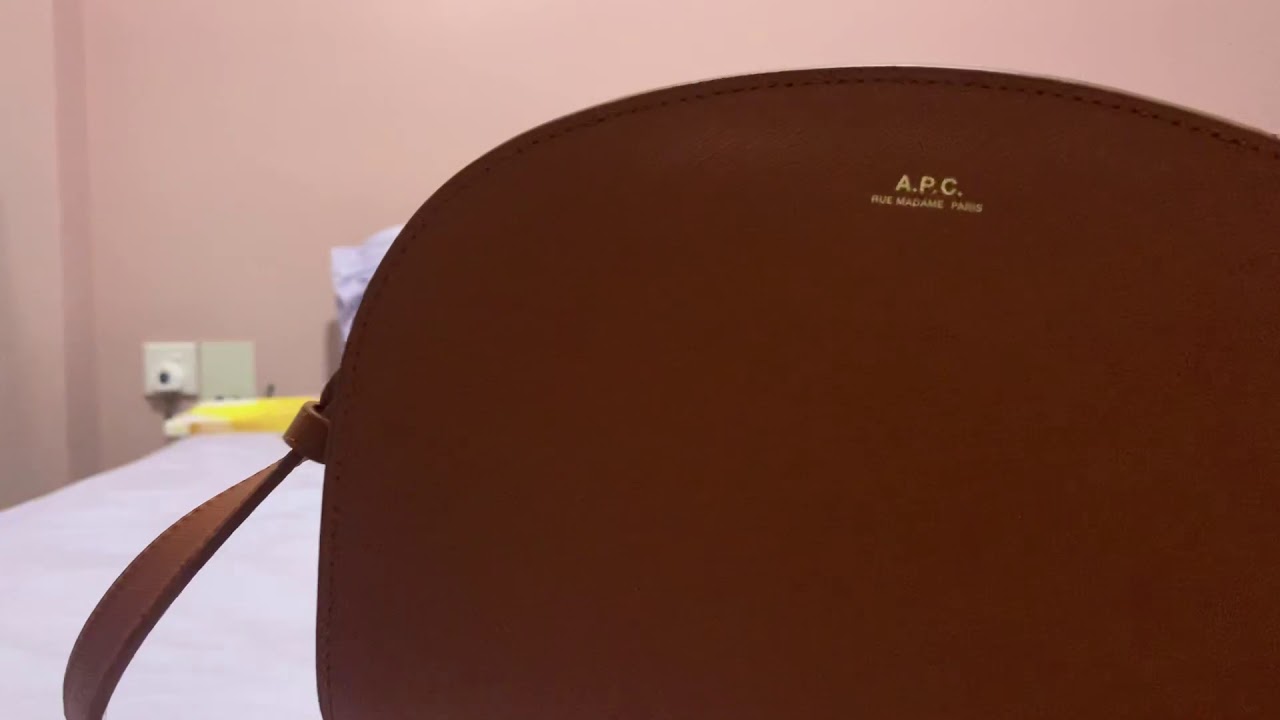 APC Demi Lune Mini vs APC Stephanie - Unboxing Video 