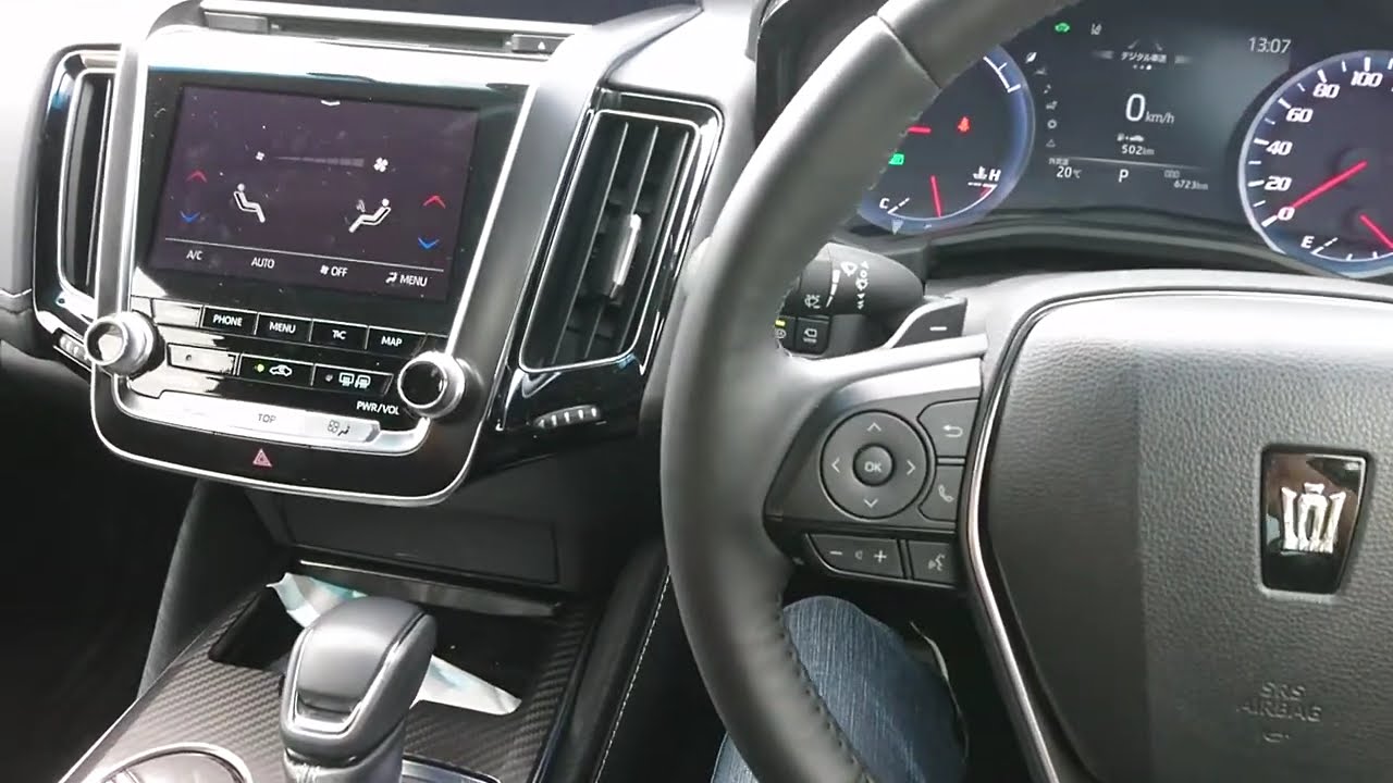 Toyota crown 2019 салон