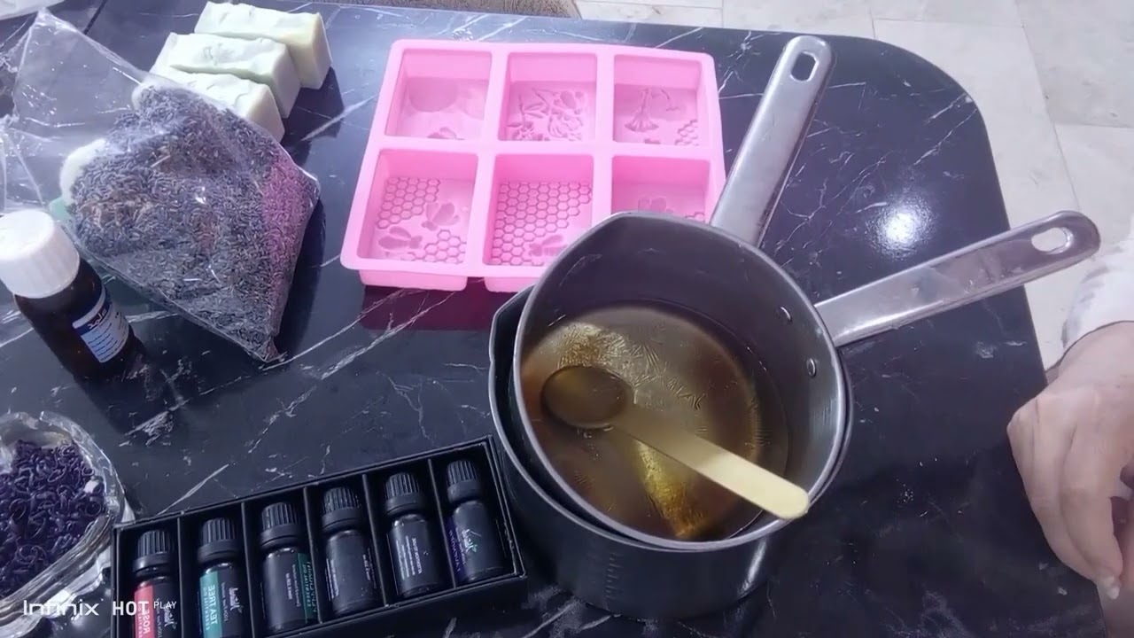 الدرس الثالث ..صابونه الكلسيرين باللافندر مفيده جدا للبشره .