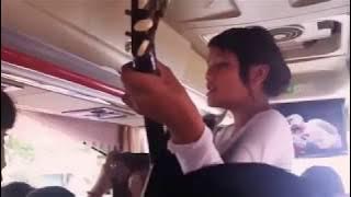 VIRAL !!! SUARA PENGAMEN CANTIK INI BIKIN KAGUM DAN SINDIR PENUMPANG BUS