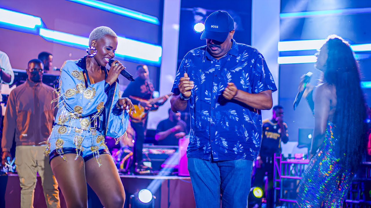 Omega 256  Cindy Sanyu and president Museveni's brother performing See You Tonight live at omega's