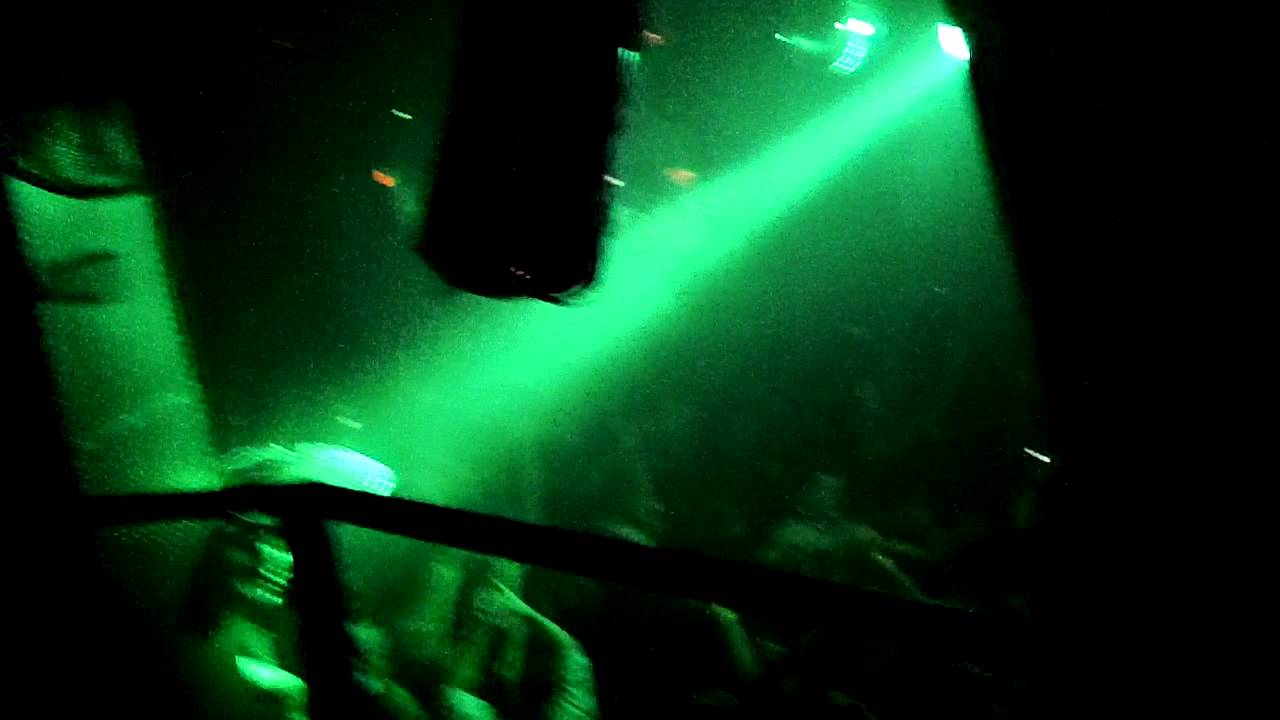 Thomas Gold @ Pacha NYC 10-7-11  Tommy Trash-The End