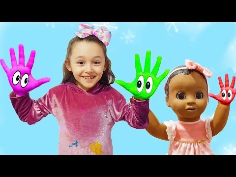 Öykü and toy brother in colored paints, Learn Colors With finger paints - Funny Oyuncak Avı