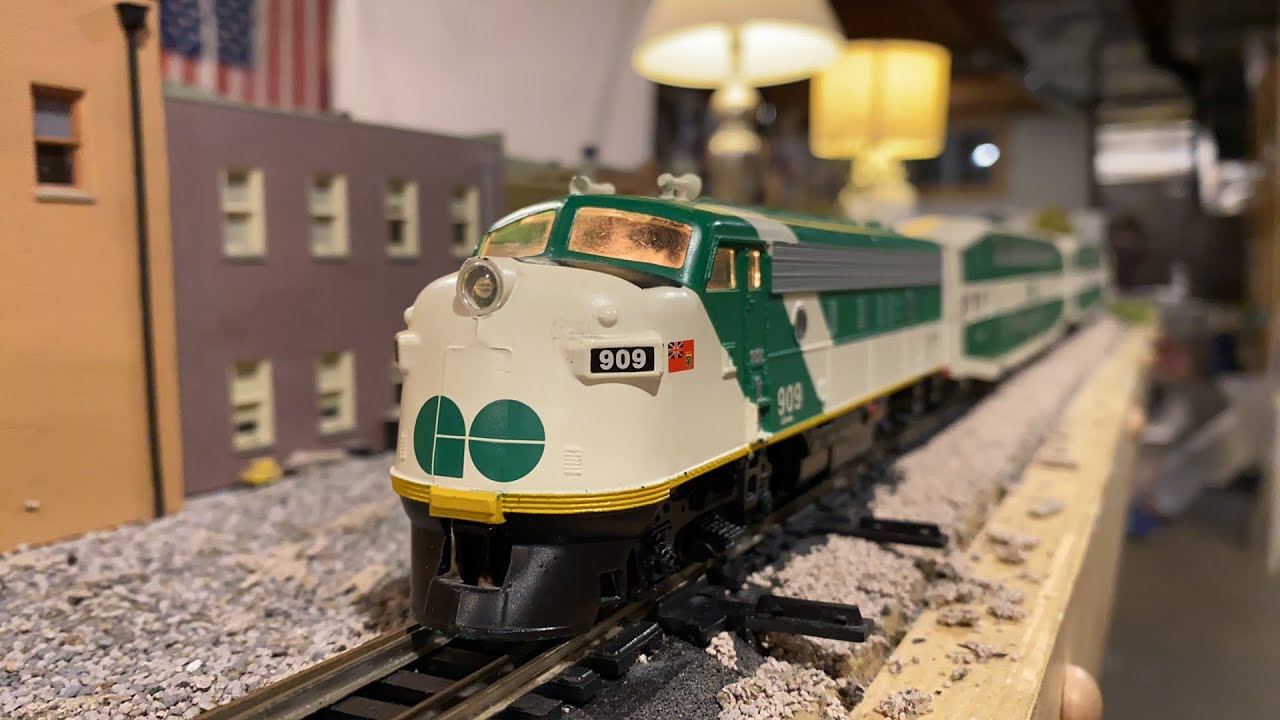 Running Ho Model Trains & Live YouTube