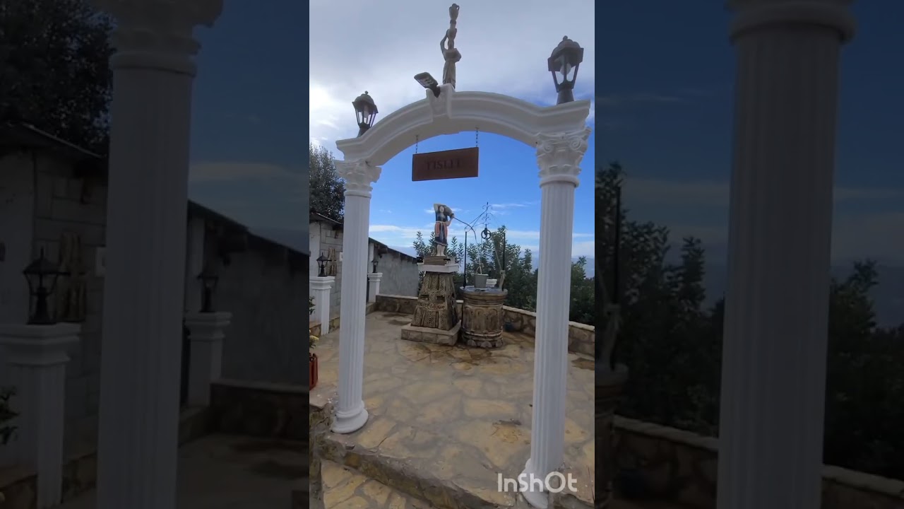 Village Ait Bouhini élu : village le plus propre de la wilaya de Tizi Ouzou. 