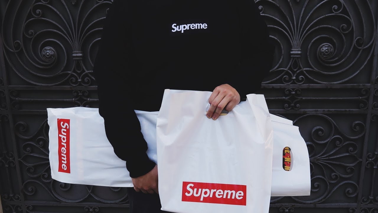 Supreme system. Supreme Italia. Supreme показ. Креативный директор Supreme.