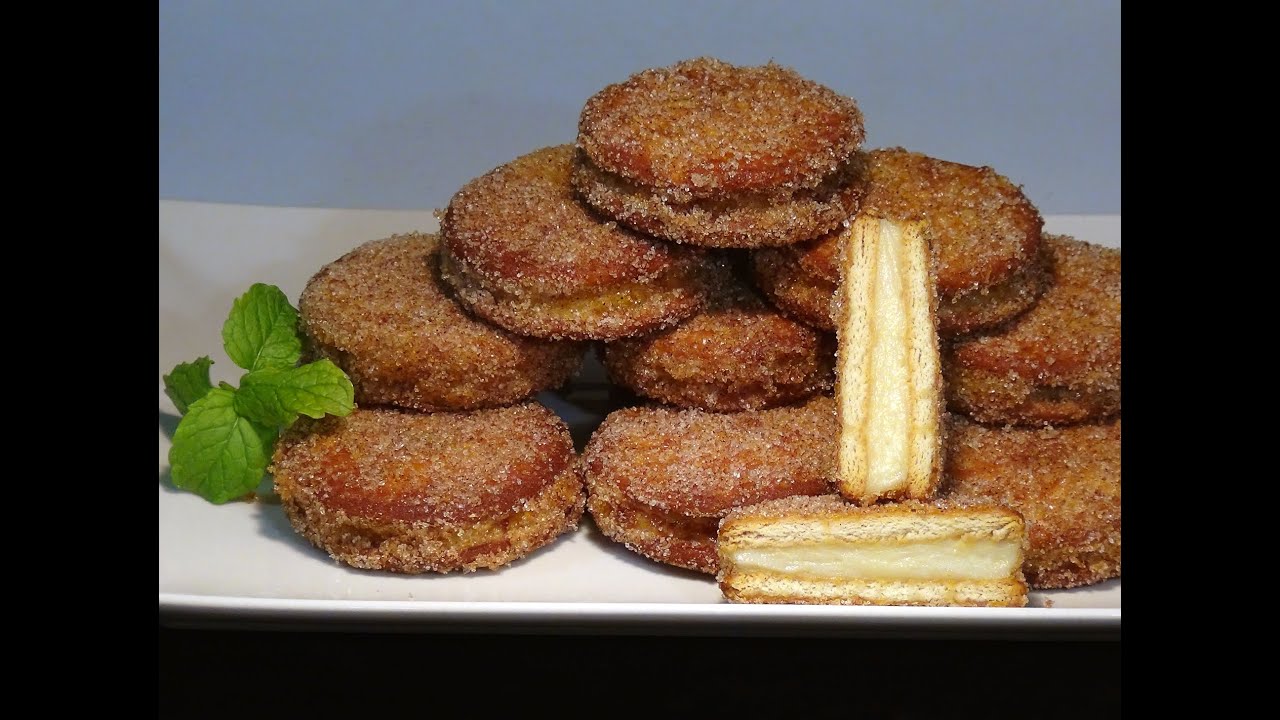 Receta Galletas fritas rellenas de crema pastelera a la vainilla. Recetas de cocina. Loli Domínguez.