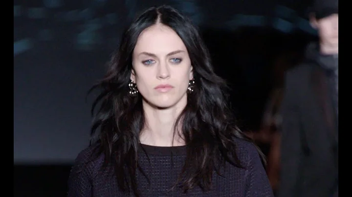 Sarah Brannon | Fashion Model Profile