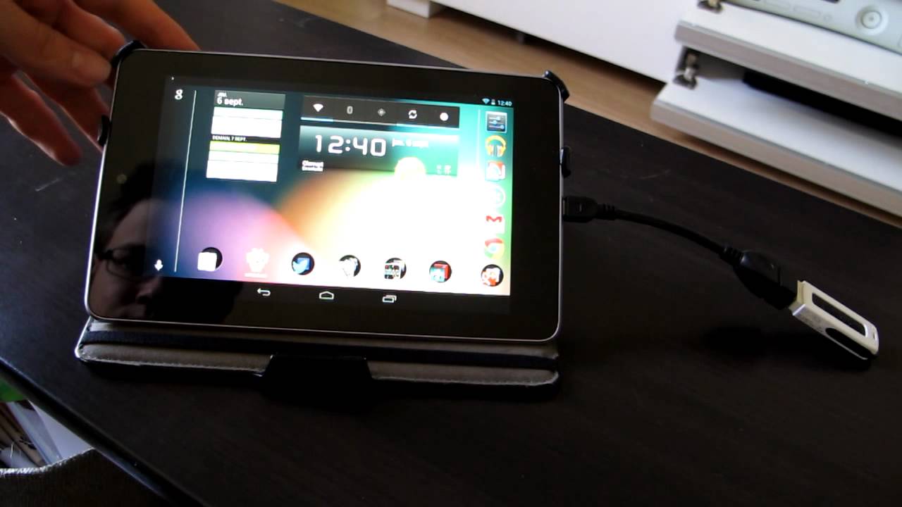 Nexus 7 présentation housse IVSO + cable otg + nexus media importer + ultimate rotation control