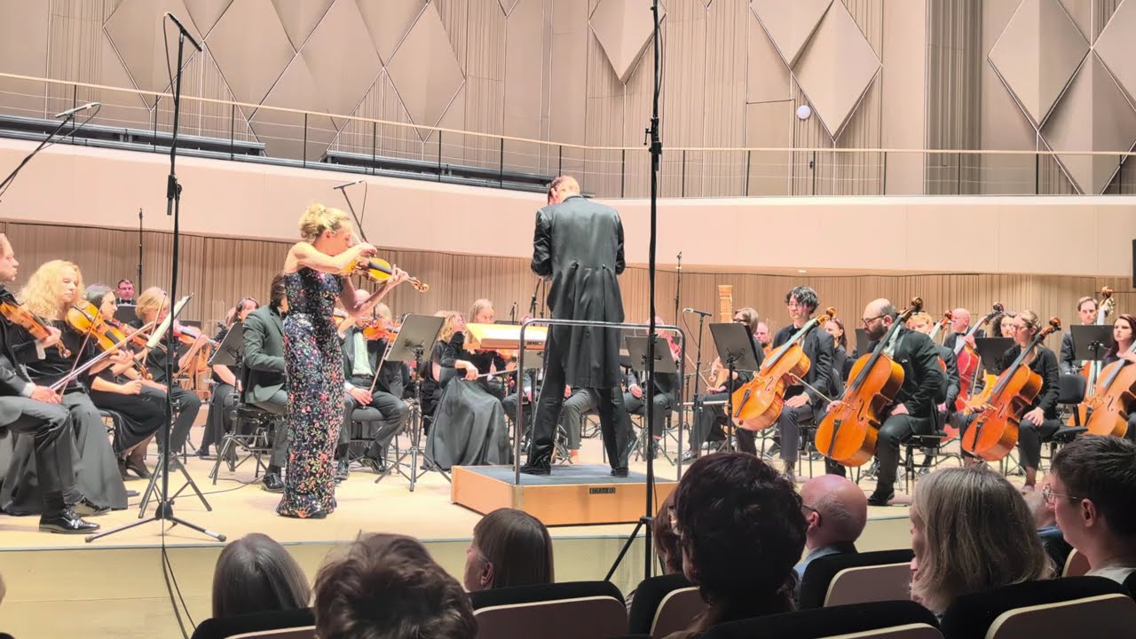 DALIA KUZNECOVAITĖ, J. Brahms. Violin Concerto in D major, Op. 77