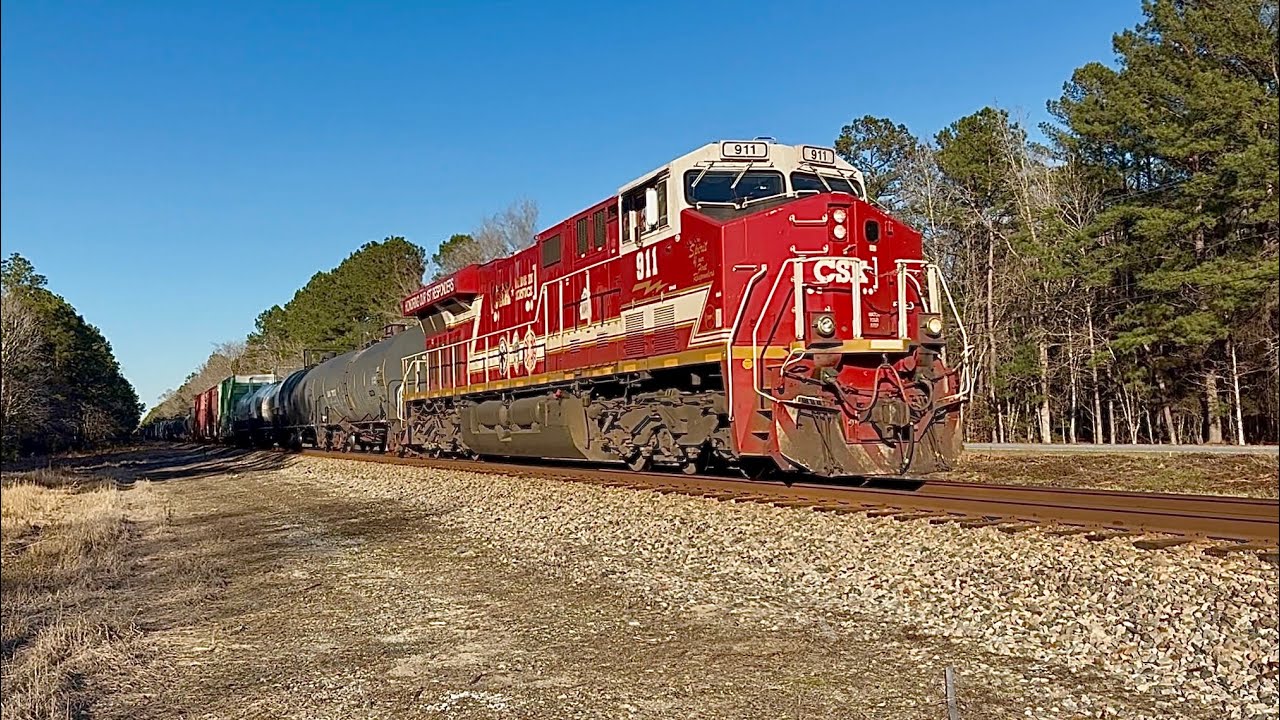 CSXT 911 Spirit of Our First Responders Leads X409-31 at Ridgeland, SC