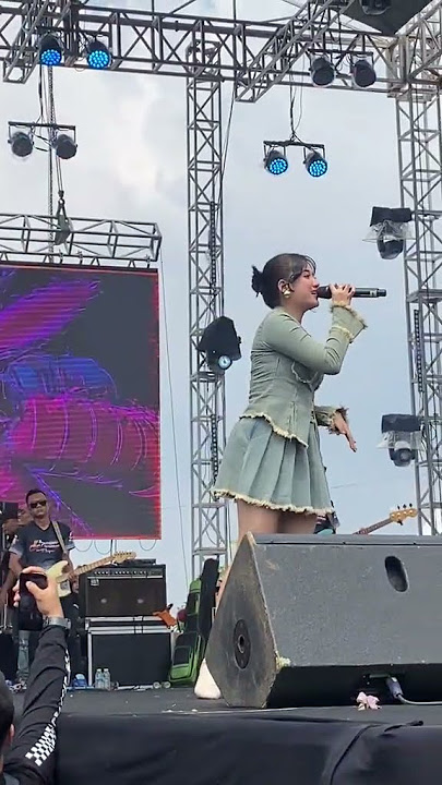 INTAN AFIFAH MAHESA MUSIC FARIZ KENDANG