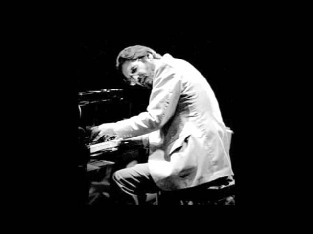 BILL EVANS - A Child Is Born