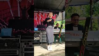 Padiah di seso bayang - Azura Soneta #shortsyoutube #laguminangkocak #fypシ゚viralシfypシ゚viralシalシ
