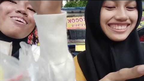 tugas : informatika membuat vlog, jogging dan makan makan