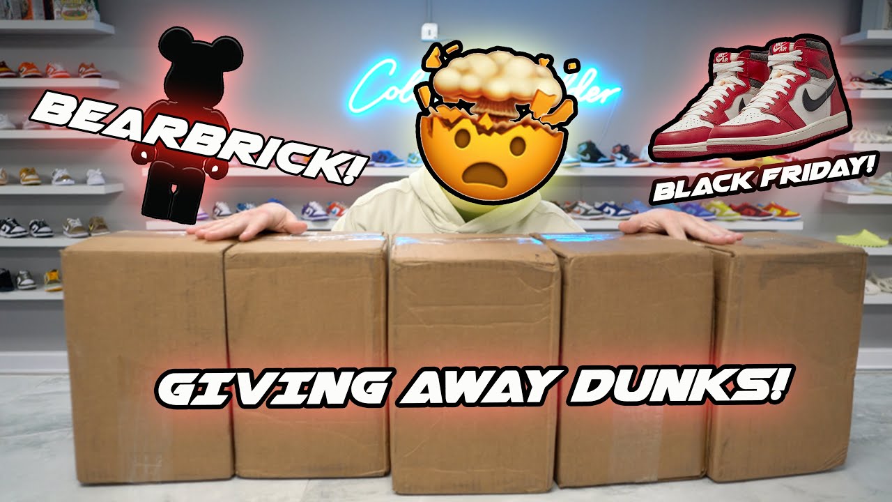 GIVING AWAY BLACK WHITE DUNKS ON BLACK FRIDAY! UNBOXING LOST AND FOUNDS & BEARBRICKS! - YouTube