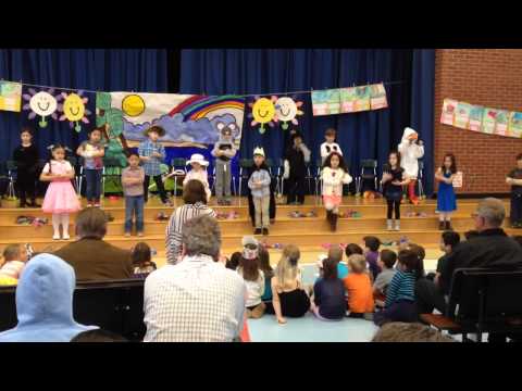 Showtime in Kindergarten - Washington Drive Primary School