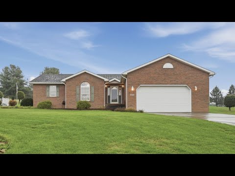 1344 Meadowbrook Ln NE, Carrollton, OH home video tour