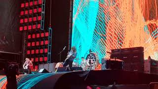 Red Hot Chili Peppers - London 25\/06\/22 - Whatchu Thinkin Solo