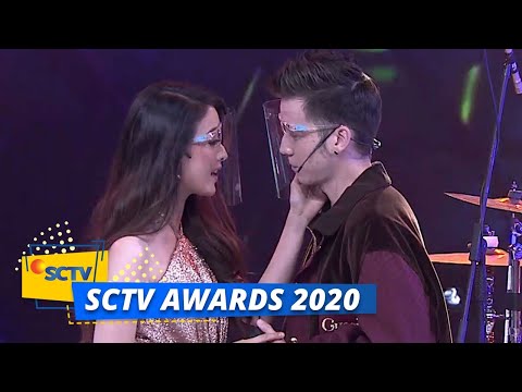Baper Paraah! Stefan dan Natasha Wilona Bernyanyi 'Cukup Dikenang Saja' | SCTV Awards 2020