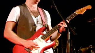 Video thumbnail of "Crosstown Traffic - Henrik Freischlader Band Live Narcao 22-08-2013"