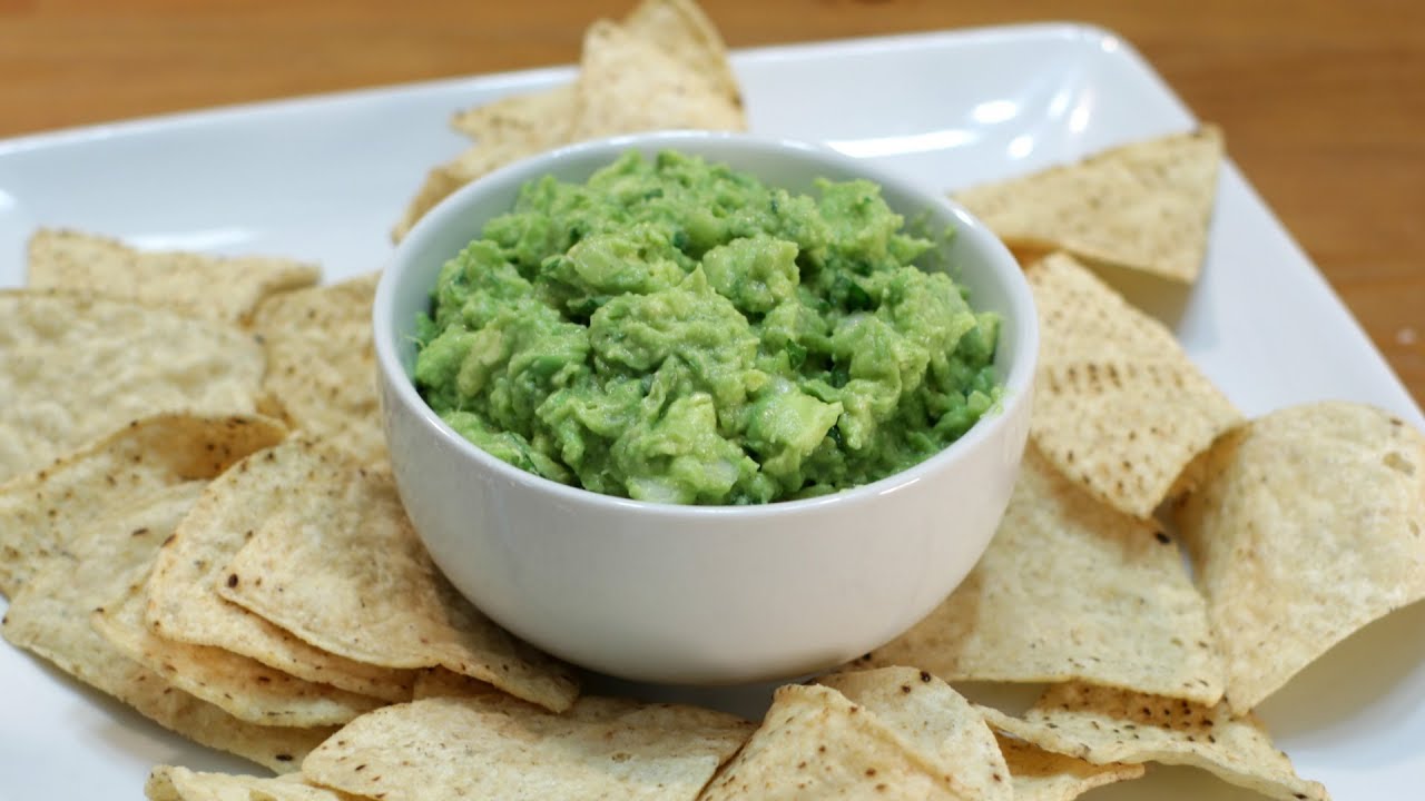 How to Make Guacamole | Easy Amazing Avocado Dip Recipe - YouTube