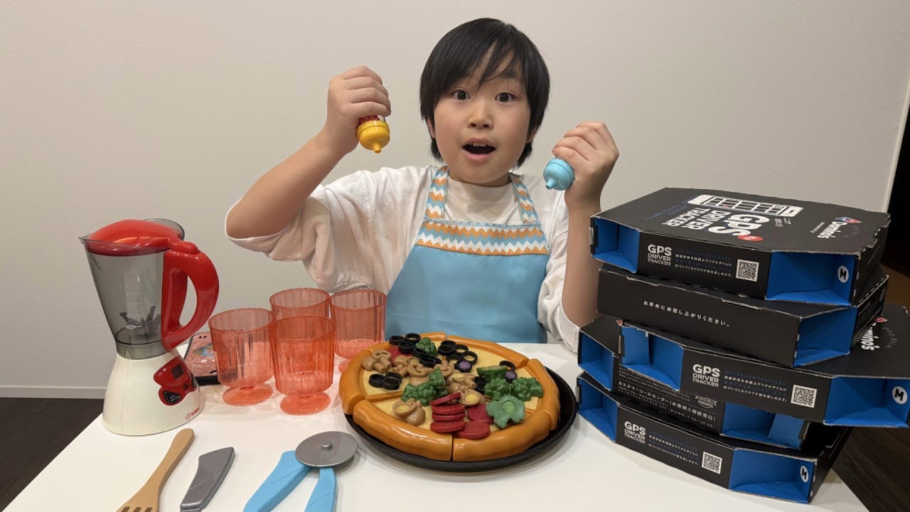 レオくんがピザを作って配達してみた！Part2 レオスマイル - YouTube