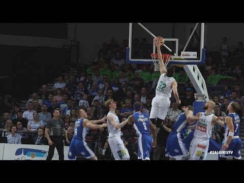 Ulanovas smashes the rim vs Neptunas