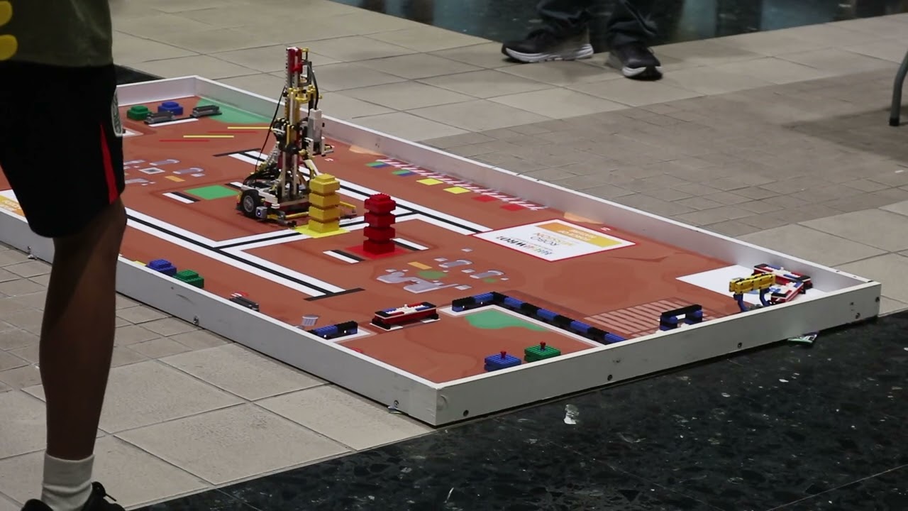 WRO 2024 senior 全國總決賽冠軍 雲林縣 黃色閃焰 113 points