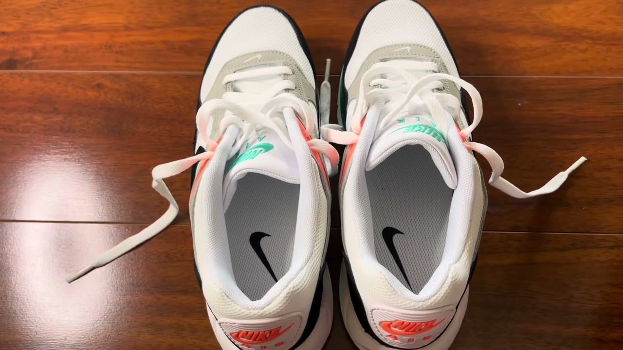 Honest Review of Women’s Nike Air Max Correlate Sneakers