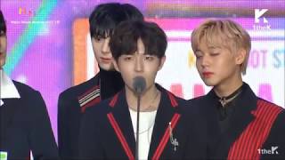 171202 WANNA ONE win Kakao Hot Star@ Melon Music Awards 2017