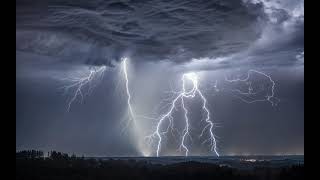 Rumbling Thunder Sound Therapy for Imsoniac Ambience White Noise