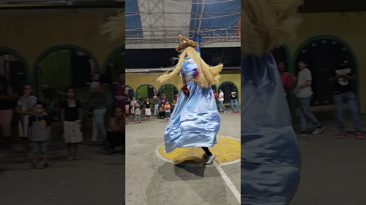 La Gigantona Princesa y El Enano Cabezon Despidiéndose de Puerto Morazan con Su Baile Tradicional