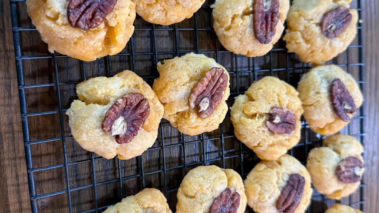 Patti McGee’s Cheese Biscuits from Does This Taste Funny cookbook