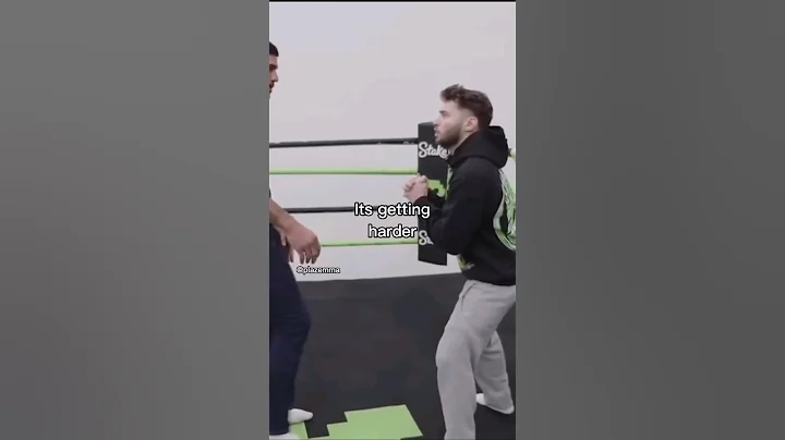 Alex Pereira exchanges kicks with Adin Ross😂 #MMA #ufc #influencer