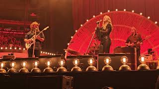 Chris Stapleton  - Tennessee Whiskey.  Madison Square Garden 25-7-25
