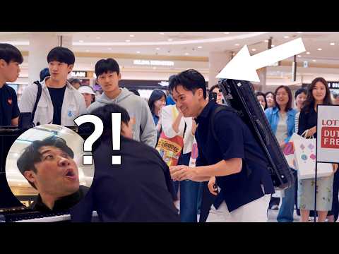 A World-Class Violinist Suddenly Joins the Busking and Shreds "Czardas" at Insane Speed! (Ray Chen)