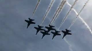 Blue Angels Flying Over Downtown Nashville, TN - June 2, 2016 Resimi