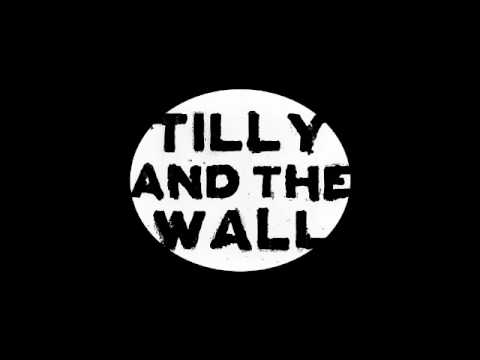 Pot Kettle Black- Tilly and the Wall