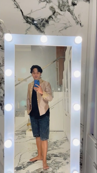 Dingehang Puisi sebilang wai. #bagiaterbaik #budiarsa #lagubali