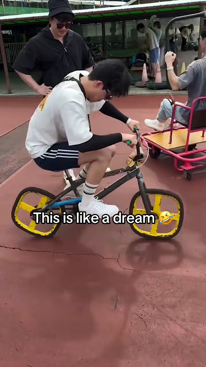 What is even happening? 😭 | Cr.- haechiibr (ig)