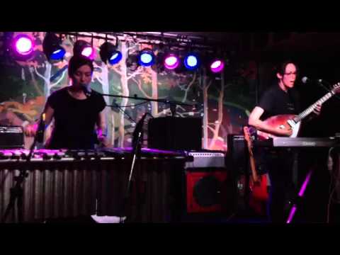 Ninetynine 'Avalanche' live