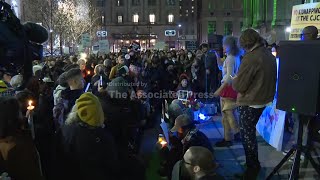 Rally and vigil held in Philadelphia for Renee Good