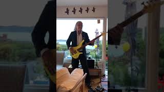 Magnus Rosén Bass show for events, partys and concerts