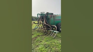 Today on the farm, spreading manure #johndeere #farming #dairyfarm