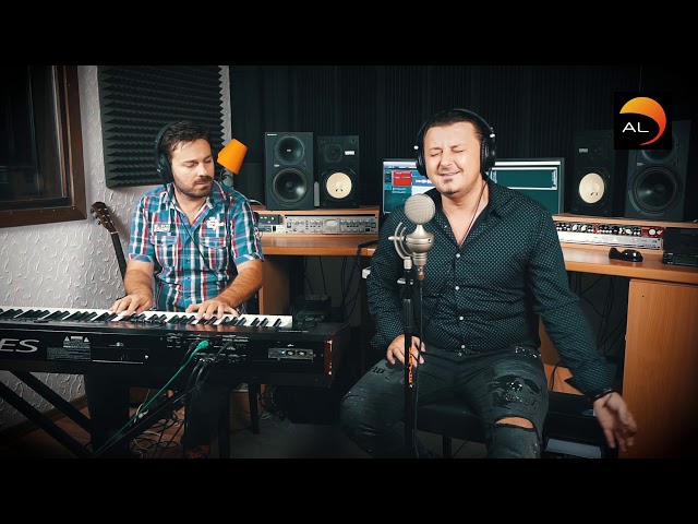 Armin Bijedic - Kuda ides sreco moja (Live) class=