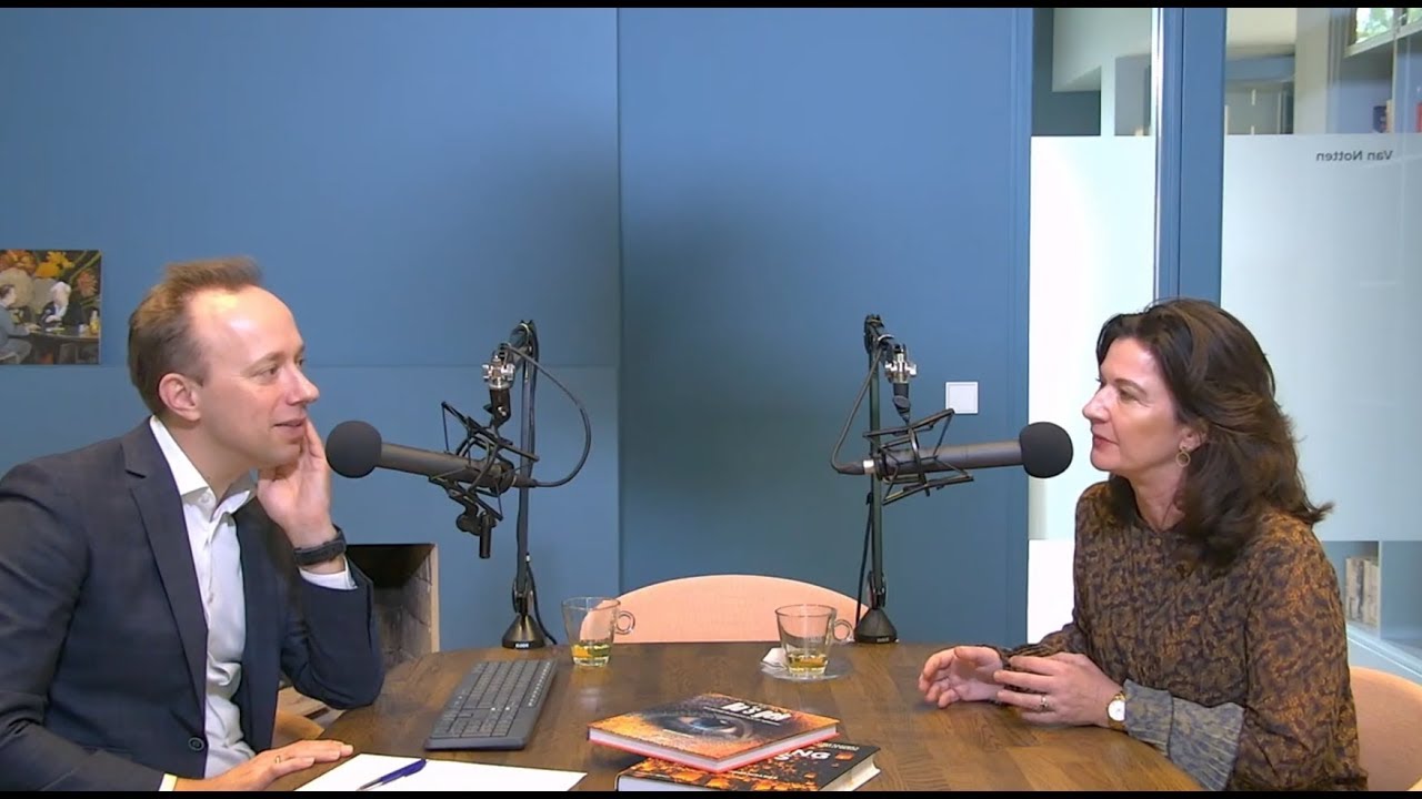 dr. Danielle Braun in gesprek met Tjip de Jong: hoe wordt de mens gevormd door zijn tribe?