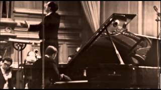 Rodion Shchedrin plays Shchedrin Piano Concerto no. 1 - video 1975