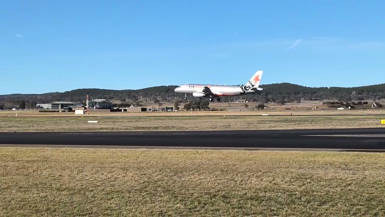 Jetstar A320 - Landing at Canberra YSCB - JST656 - Brisbane to Canberra - 01.09.2025