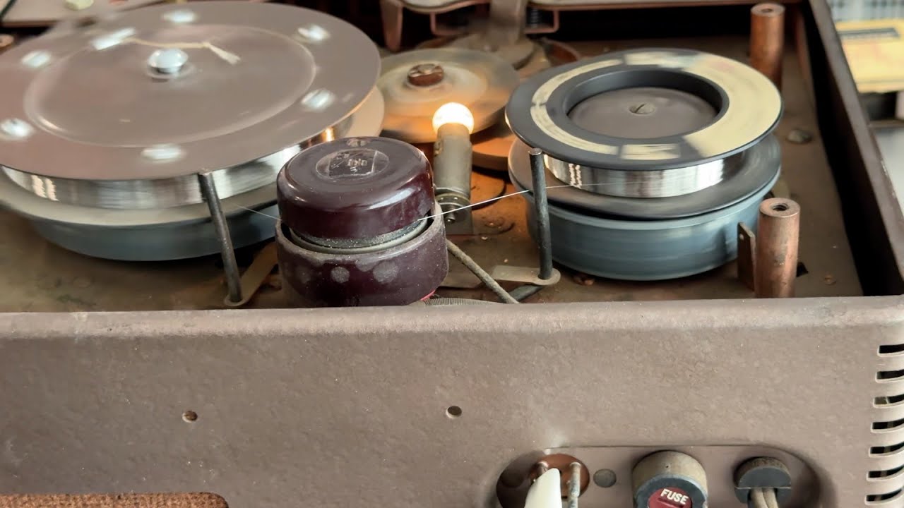 wire recorder playing